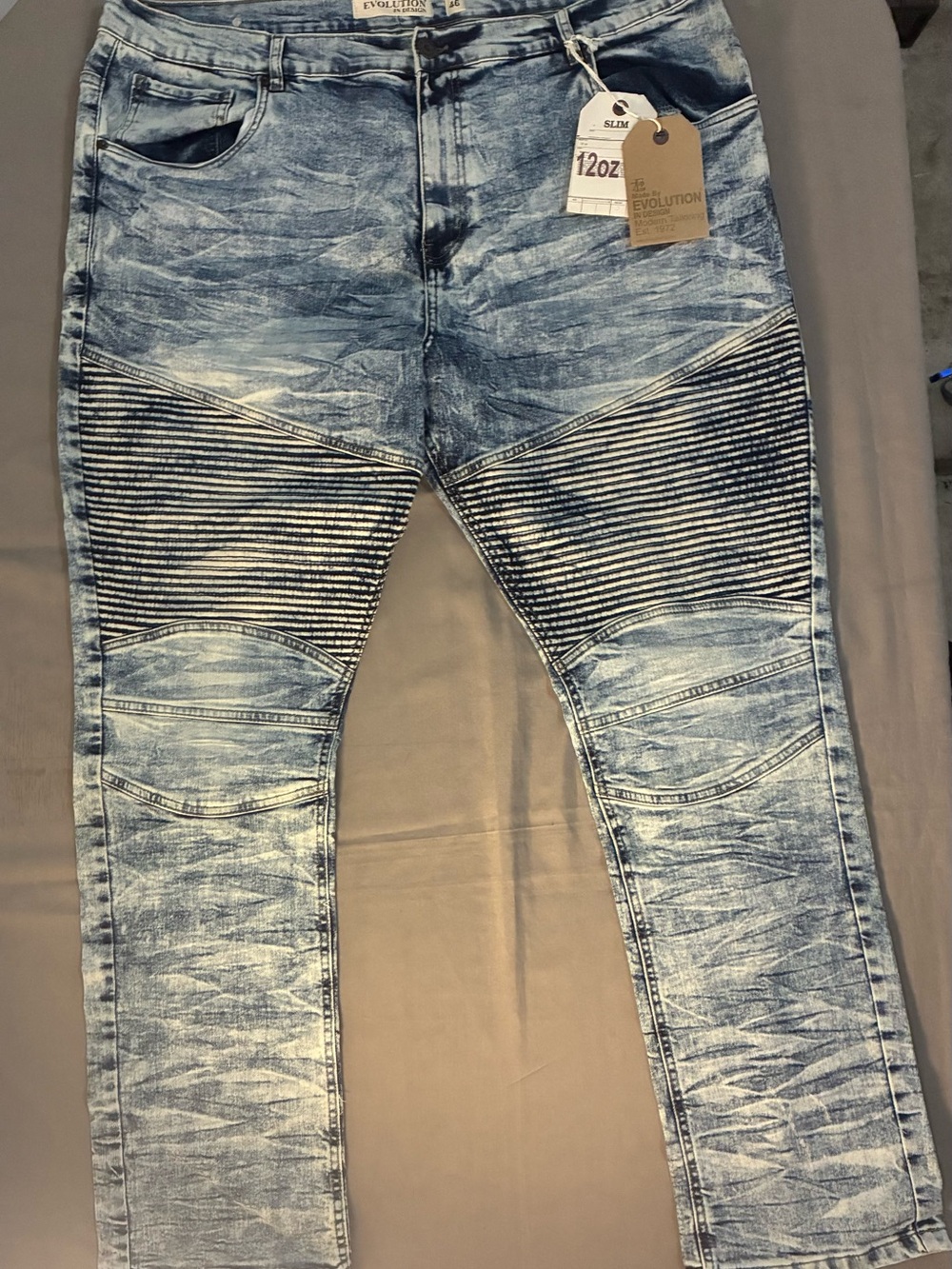 Slim Men's Light Blue Washed Jeans with Ribbed Knee Panels